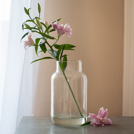 Glass jar vase H:29cm D:18cm W-395E1