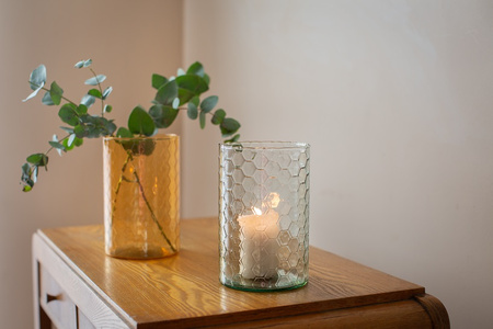 Glass cylinder vase H:17,5cm D:8,5cm honeycomb