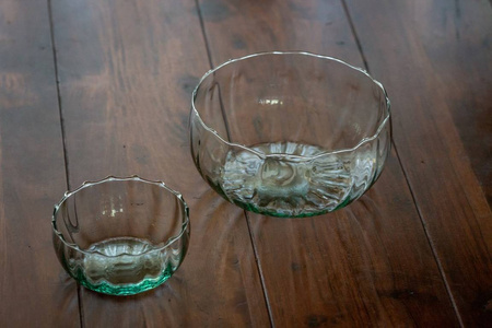 Glass salad bowl W-698 H:7cm D:14cm